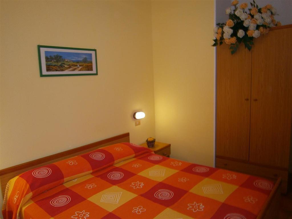 Tiepolo Apartment Бибионе Екстериор снимка