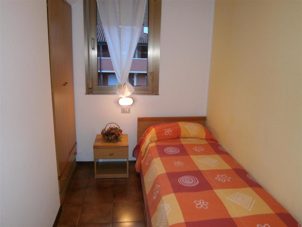 Tiepolo Apartment Бибионе Екстериор снимка